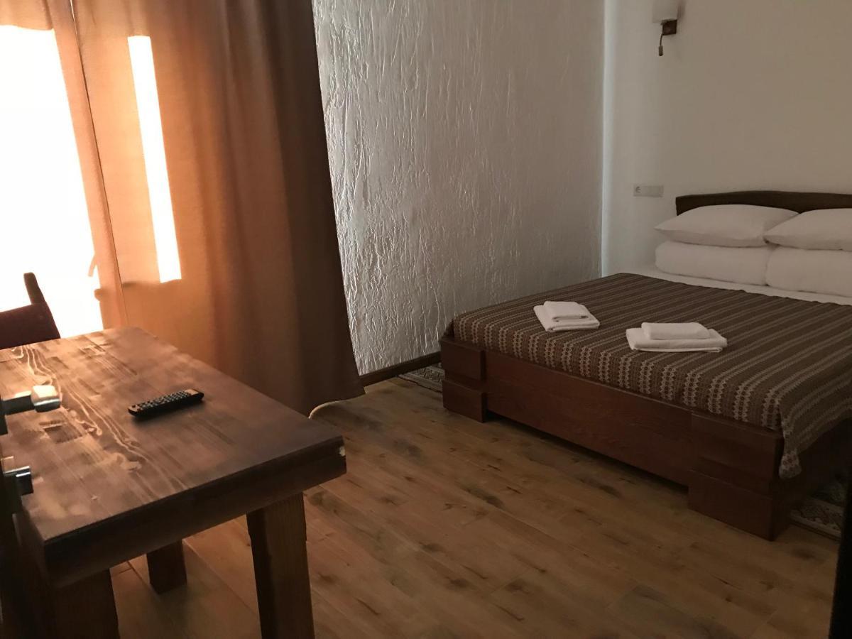 Гук Ресторанно-Готельний Комплекс Bukovel Extérieur photo