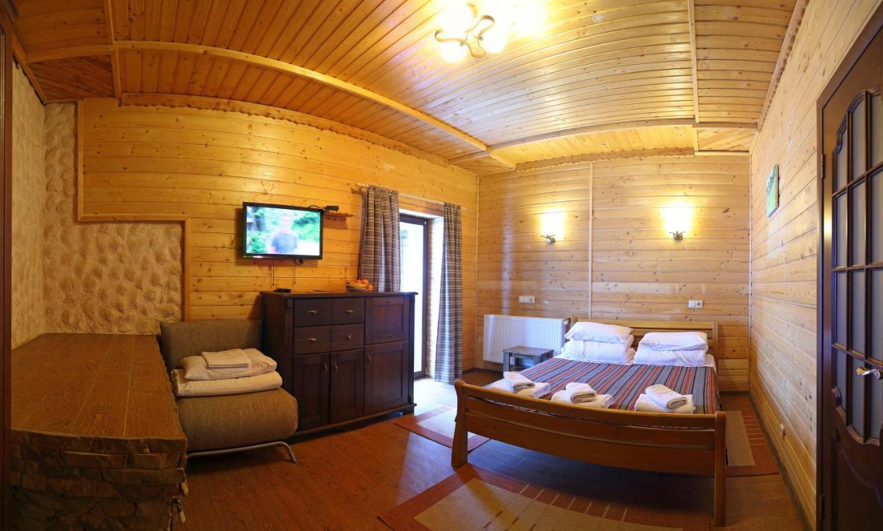 Гук Ресторанно-Готельний Комплекс Bukovel Extérieur photo