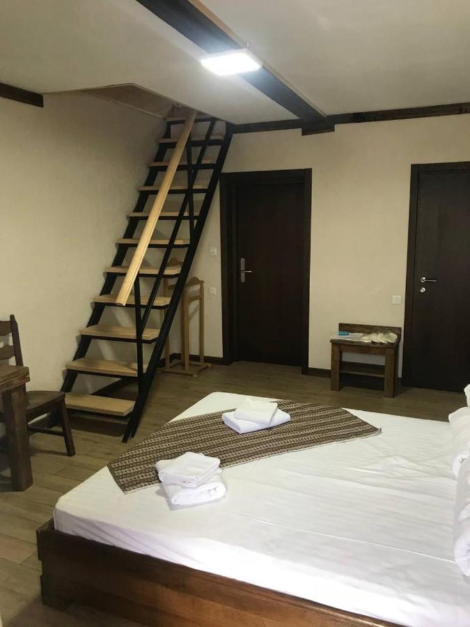 Гук Ресторанно-Готельний Комплекс Bukovel Extérieur photo
